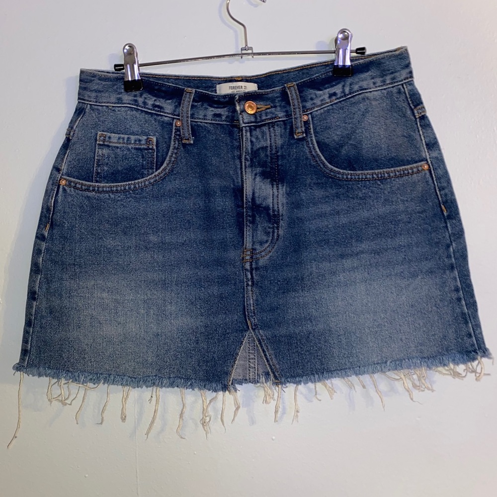 Distressed Mid-Rise Denim Skirt